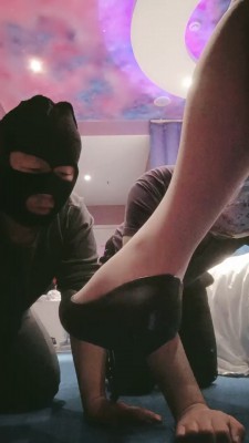 【嗯哼S】双奴=呕吐物/舔脚鞋/圣水 bf23775