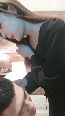 【宸宸S】口水吐五官无法呼吸 bf24403