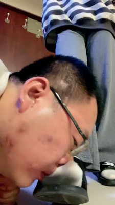 【申小悦】闻超臭白袜/拖鞋碾压/圣水奖励/吃口水 bf27428