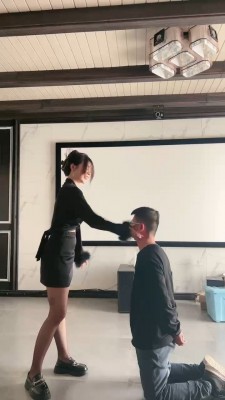 【沅芷大人】御姐范-下跪重度抽耳光 bf27155