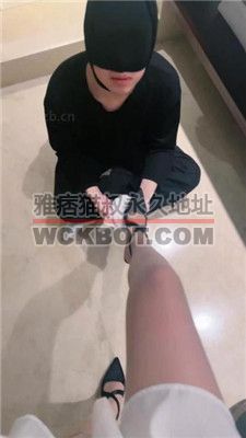 【琪琪大人】偷闻原味内裤被后妈发现 bf38617