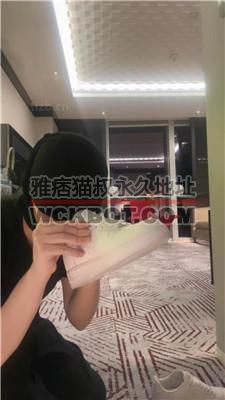 【琪琪大人】剧情调-偷闻合租女生的鞋袜 bf39276