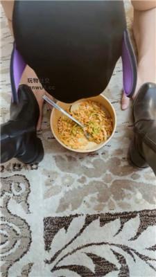 【魔鬼天使】长靴踩虐/鞭打/碾压喂食 JS240822-5