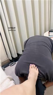 【戈微】深喉/裸足恋足狂舔 JS241011-7