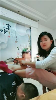 【若曦】手铐捆绑栓狗链/滴蜡/舔红船袜/坐狗背【完整版】JS241017-4