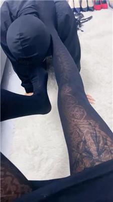 【兜兜】黑丝美腿崇拜 JS241026-4